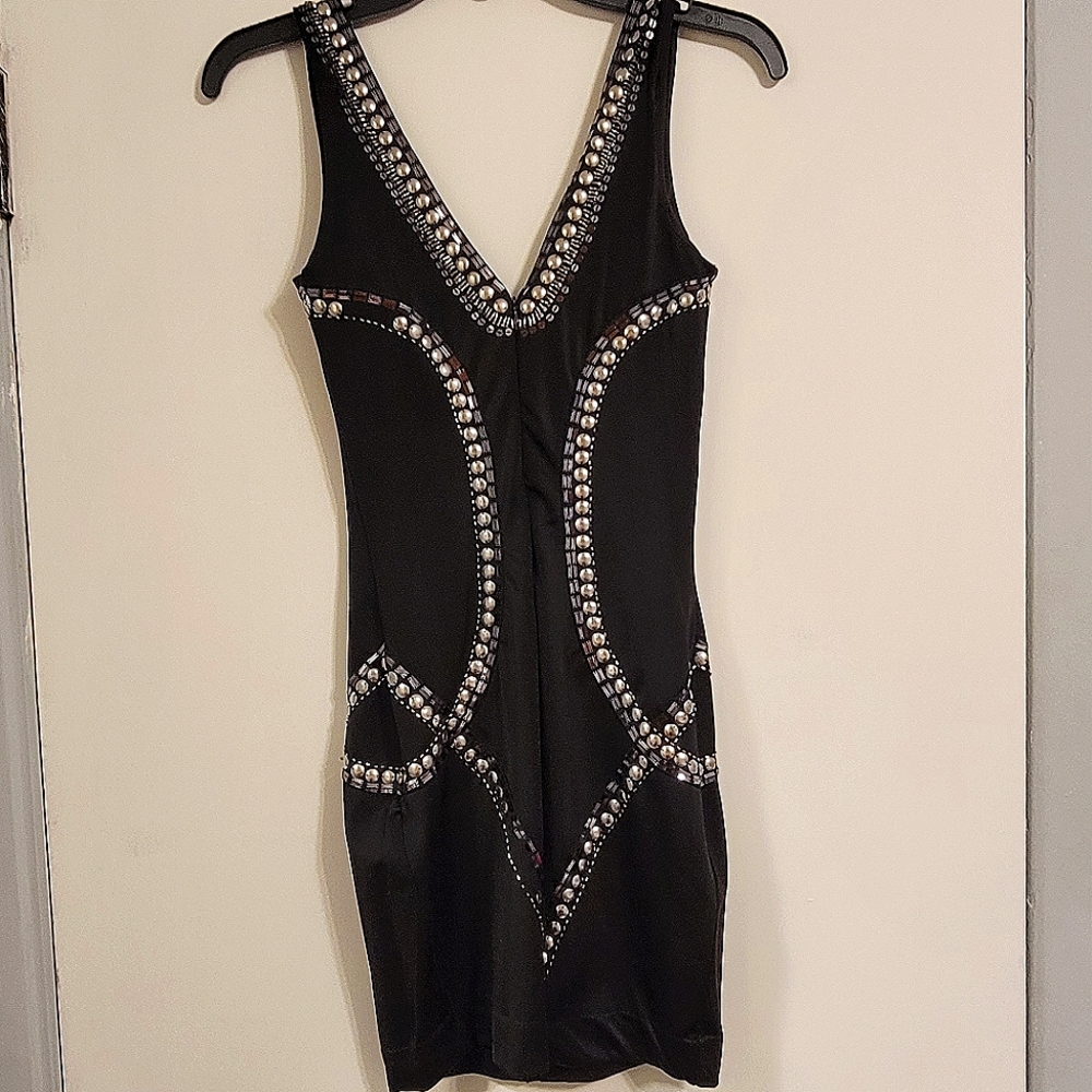 Bebe Dress - Picture 2 of 2